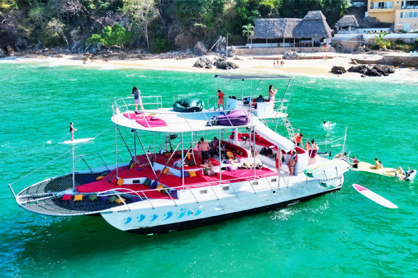 Fun Trimaran Yacht Puerto Vallarta