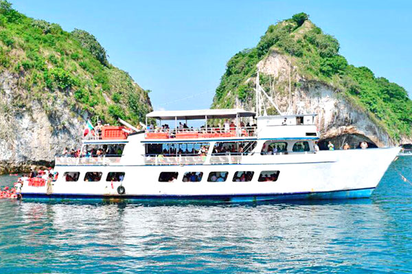 Puerto Vallarta Bay Cruises