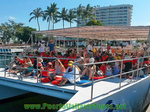 Catamaran Charter in Puerto Vallarta