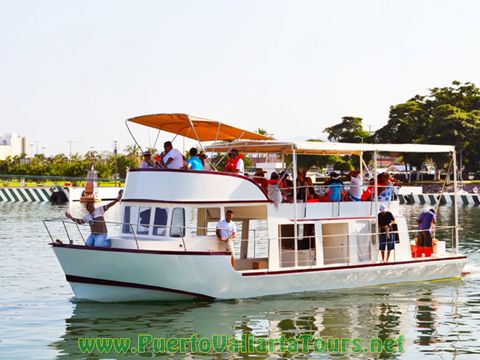 Catamaran Charter in Puerto Vallarta